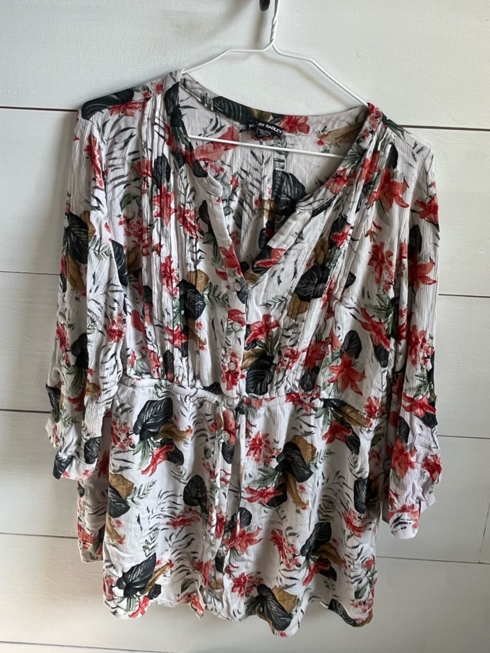 Hilary Radley White Floral V-Neck Peplum Tunic